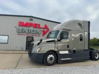 2022 Freightliner Cascadia