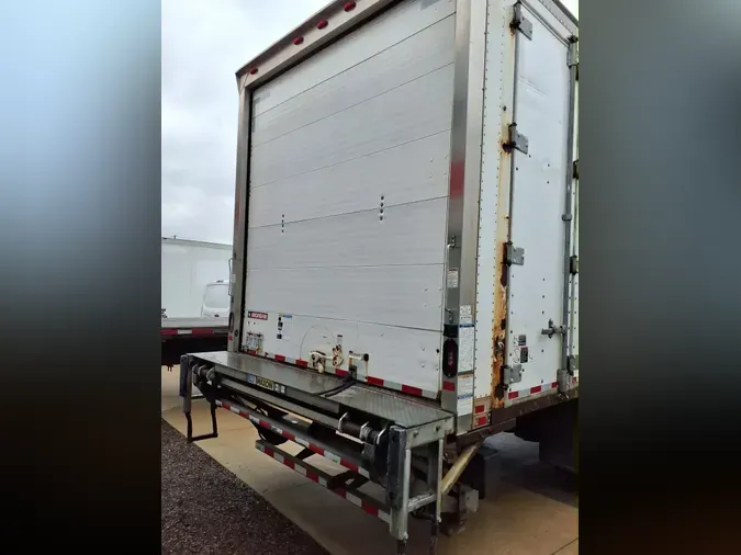 2018 FREIGHTLINER/MERCEDES M2 106
