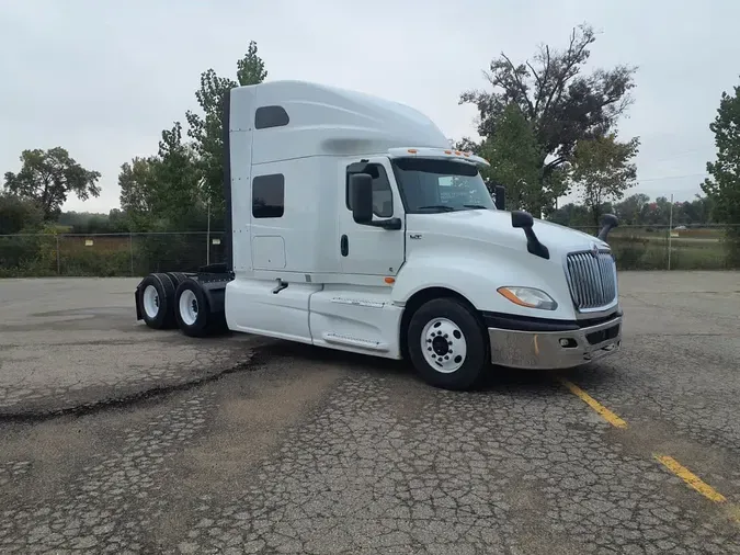 2020 NAVISTAR INTERNATIONAL LT625 SLPR CAB