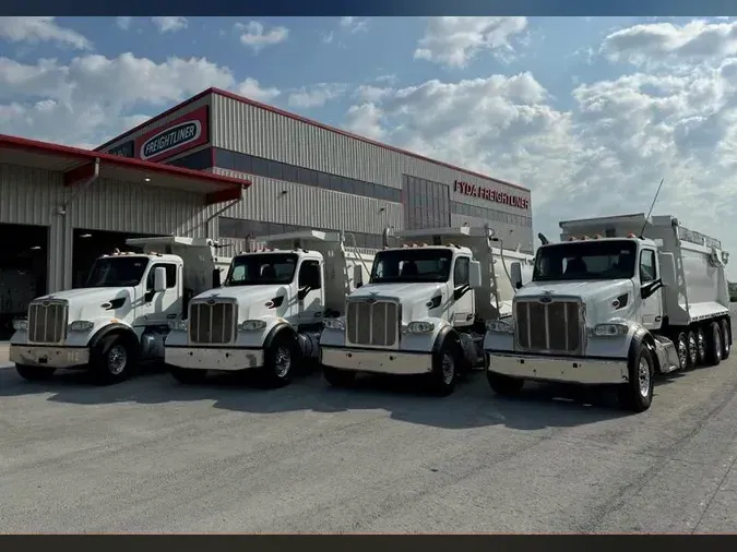 2018 Peterbilt 567