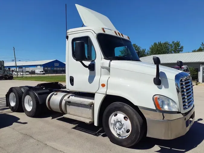 2019 FREIGHTLINER/MERCEDES CASCADIA 1256f6ed665e197b9d5c9ee7ba8cabc93eb