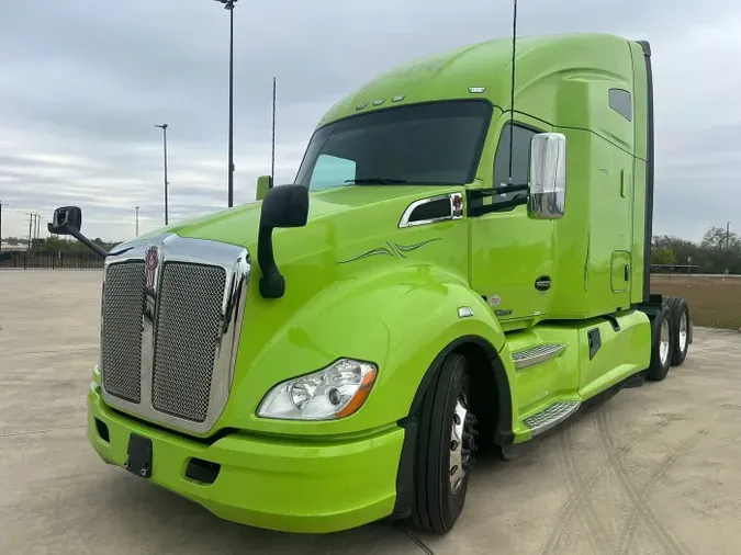 2020 Kenworth T680