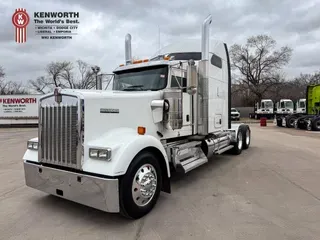 2022 KENWORTH W900L