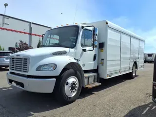 2017 FREIGHTLINER M2 106