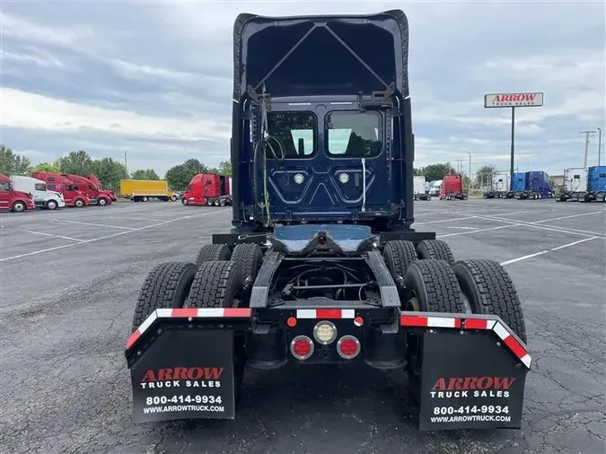 2018 FREIGHTLINER CA126