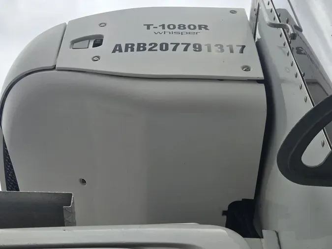 2020 Hino 268A