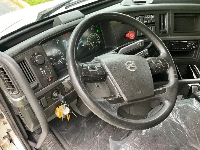 2020 VOLVO VNR64T3006f81c7b7bef85546db0b2f755577dc4b