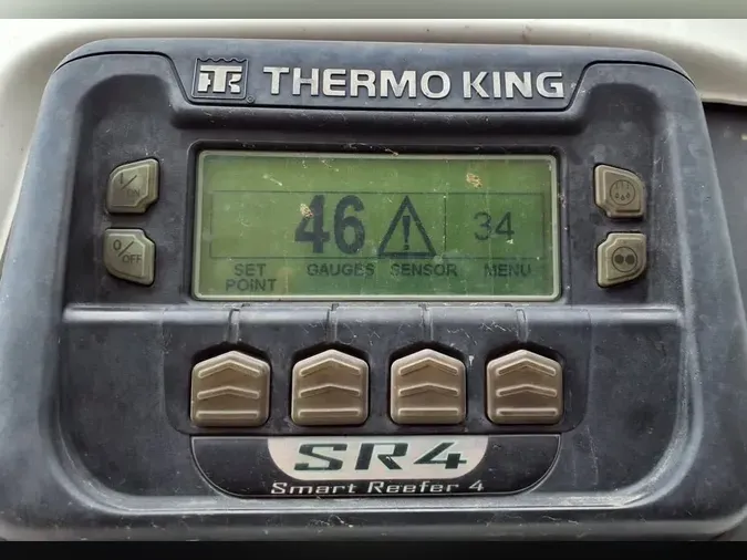 2016 VANGUARD TRAILER CORP R8000B 53/102/162