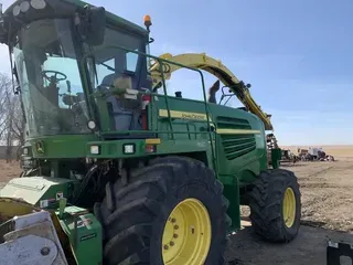 2014 John Deere 7580
