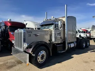 2014 PETERBILT 389