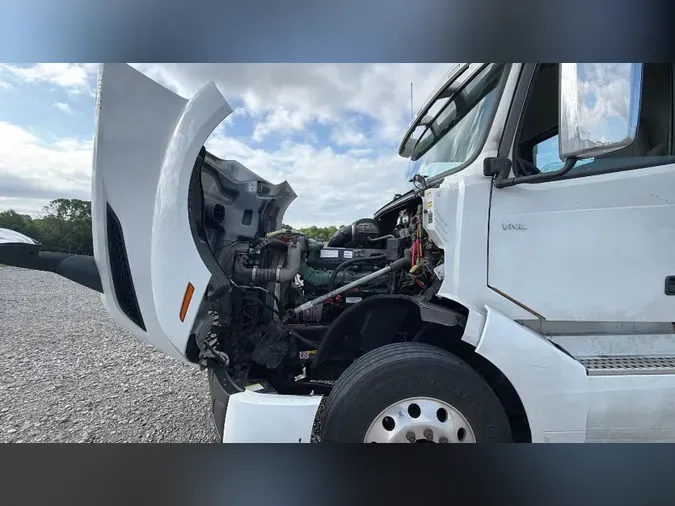 2020 Volvo VNL3006f8852b5c1f9f19a144b06b68678eccc
