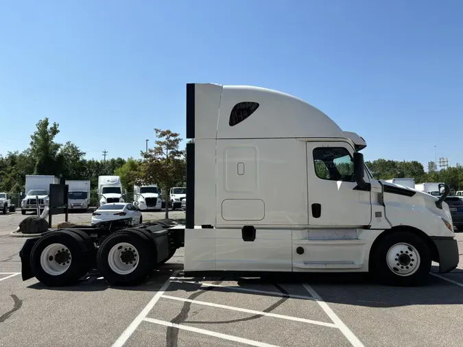 2020 Freightliner Cascadia