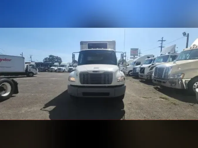 2017 FREIGHTLINER/MERCEDES M2 106