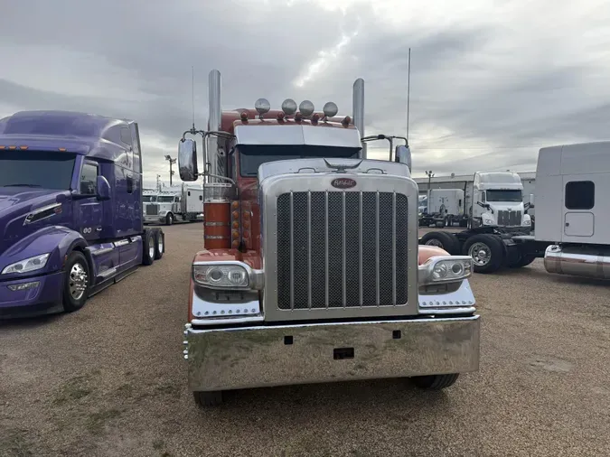 2024 Peterbilt 389