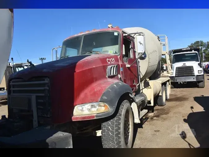 2007 MACK GRANITE CTP713