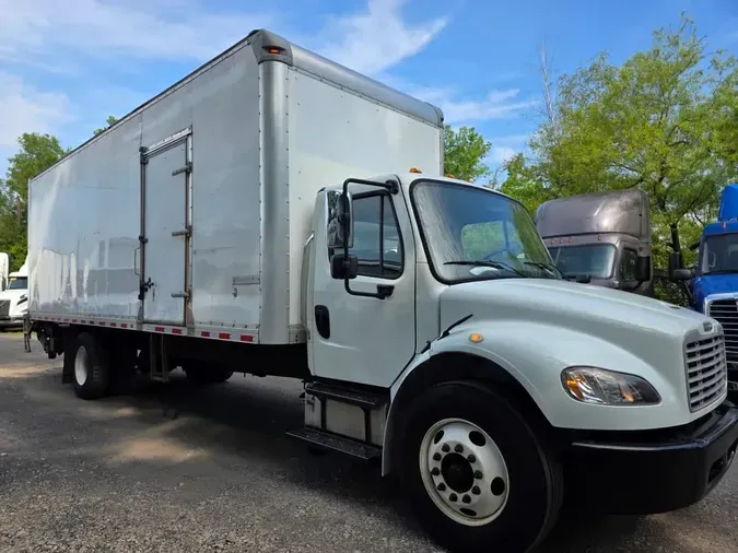 2019 FREIGHTLINER M2 106