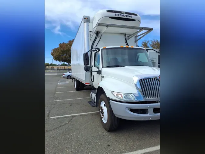 2020 NAVISTAR INTERNATIONAL MV607 (4X2)