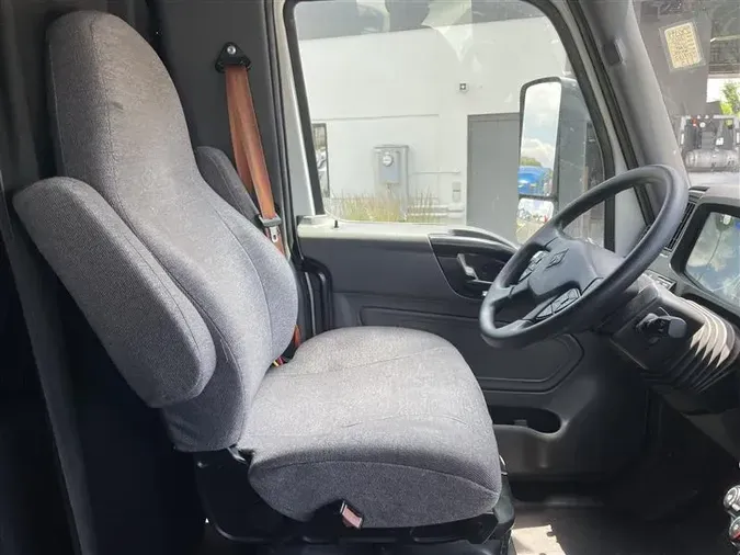 2022 INTERNATIONAL LT625