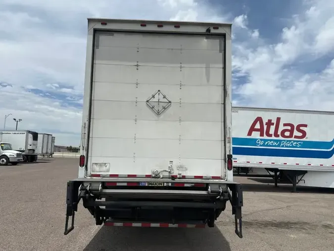2018 FREIGHTLINER M2 106