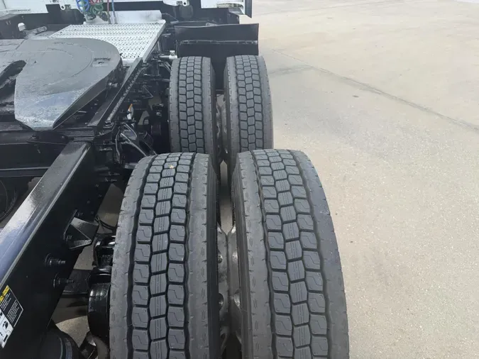 2020 Peterbilt 5796f98cb4d5510625738d4f03087d688f0