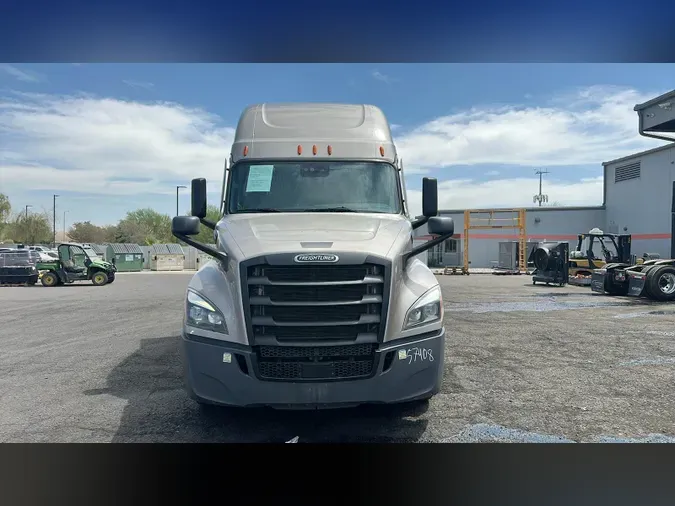 2023 Freightliner Cascadia 126