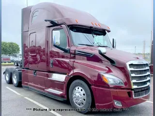 2020 Freightliner Cascadia 126