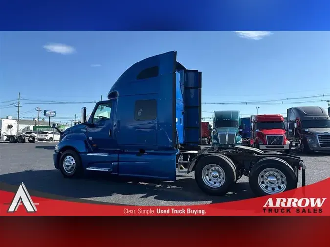 2020 INTERNATIONAL LT