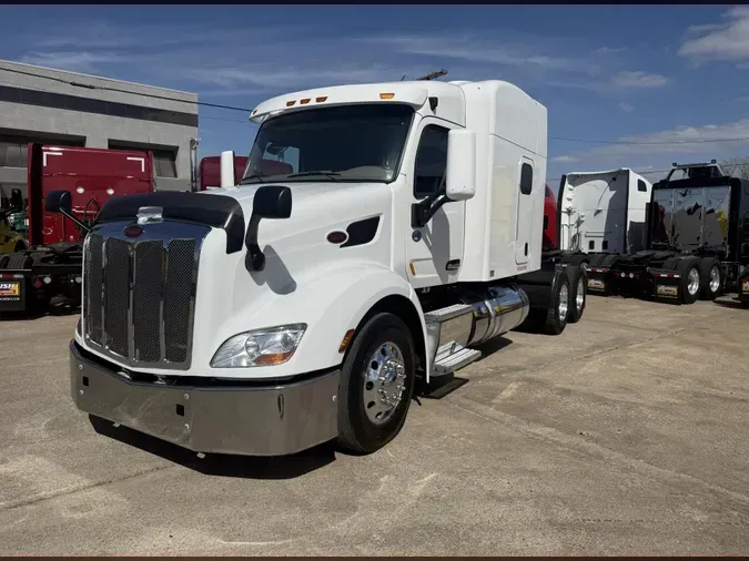 2022 Peterbilt 579