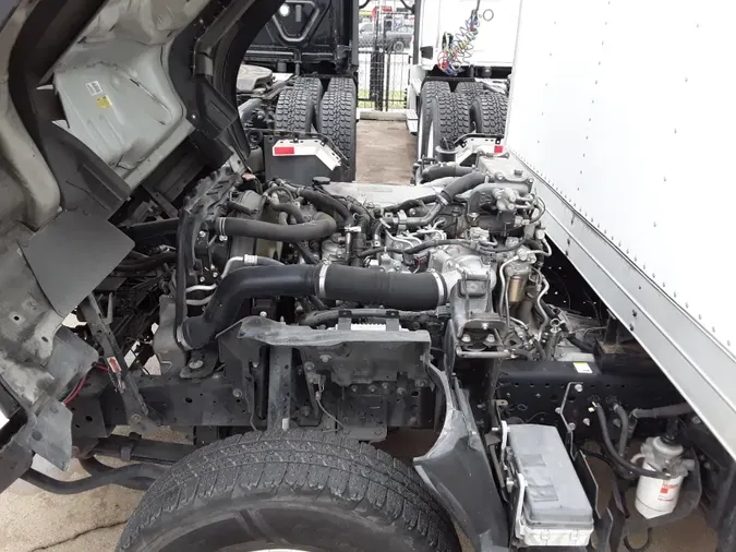2019 ISUZU NPR HD
