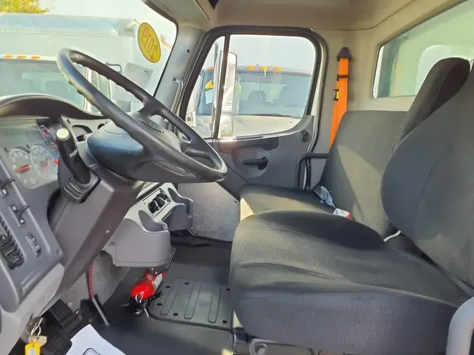 2019 FREIGHTLINER/MERCEDES M2 1066f9cc813087449cfff3e023049f0e34d