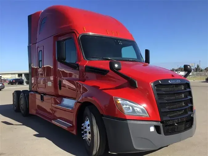 2021 FREIGHTLINER CASCADIA