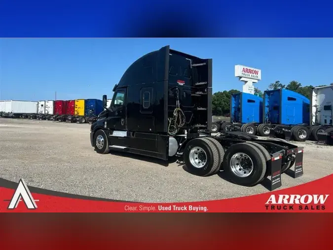 2020 FREIGHTLINER CA126