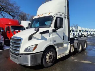 2019 FREIGHTLINER/MERCEDES NEW CASCADIA 116