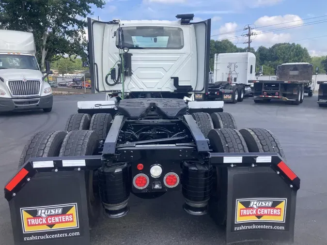 2020 International LT625