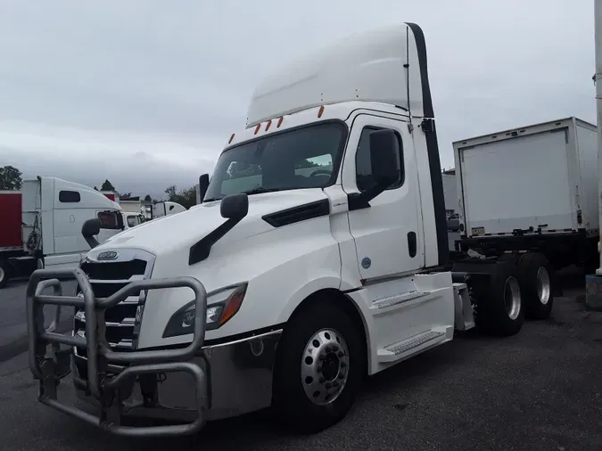 2019 FREIGHTLINER/MERCEDES NEW CASCADIA PX126646fa3ad5448cc39a728ee48c2793aefb9