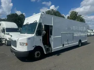 2017 FRTLR CUSTOM CHASSIS CORP MT55