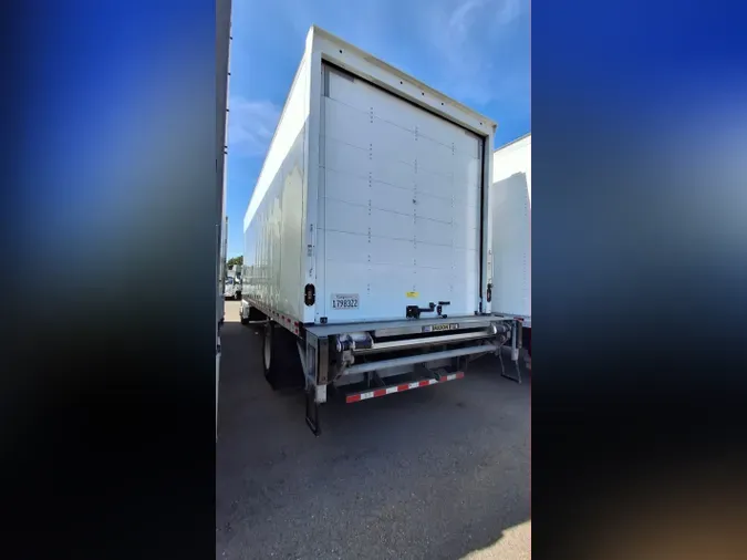 2021 FREIGHTLINER M2 106
