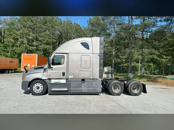 2021 Freightliner Cascadia