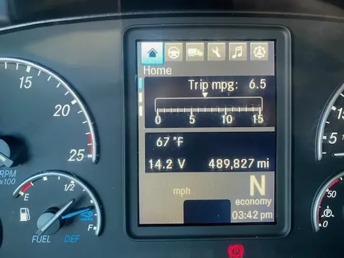 2020 Freightliner Cascadia