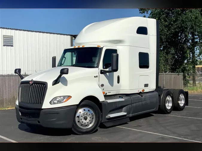 2022 INT LT625 6x4
