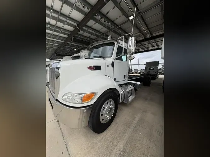 2021 Peterbilt 3376fb5a870f2e45b0ceb8d7a80194c18de