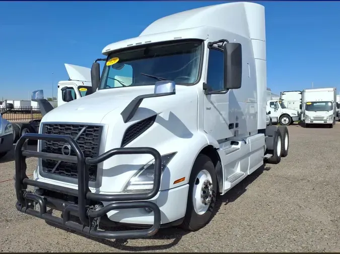 2020 VOLVO VNR64T-6406fb7d66e71dbeafce29fe19c7d5e5b13