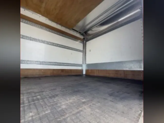 2020 NAVISTAR INTERNATIONAL MV607 (4X2)