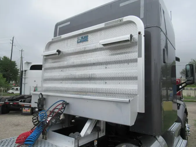 2017 Peterbilt 579