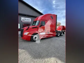 2020 FREIGHTLINER CASCADIA 126