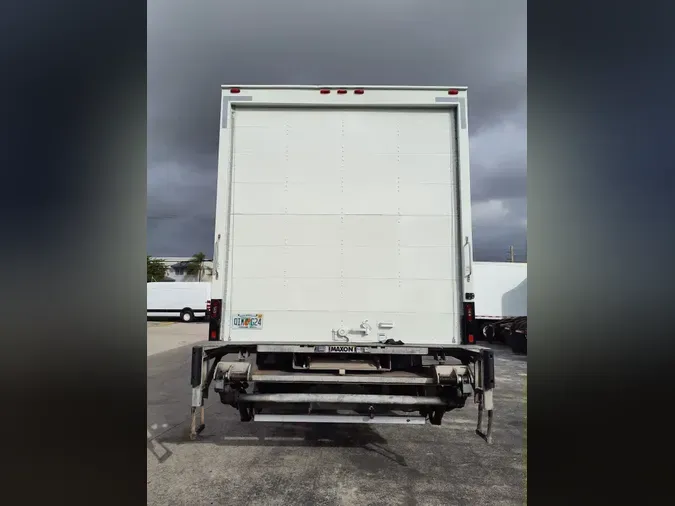 2019 FREIGHTLINER/MERCEDES M2 106