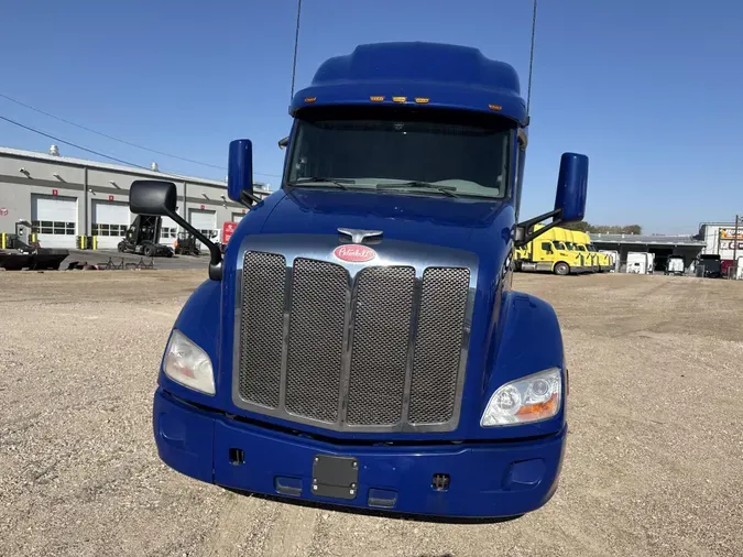 2022 Peterbilt 579