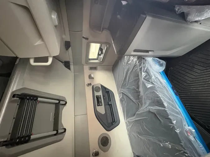 2027 VOLVO TRUCK VNL64TV046fc352130a061173d3733a83e6a6a408