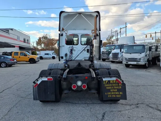 2017 FREIGHTLINER/MERCEDES CASCADIA 125