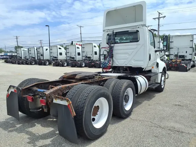 2019 NAVISTAR INTERNATIONAL LT625 DAYCAB T/A